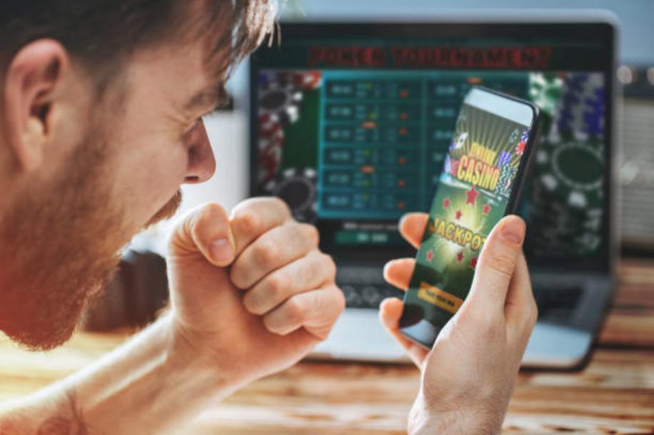 Khám phá các mẹo chơi game bài 52 lá giúp bạn chiến thắng dễ dàng